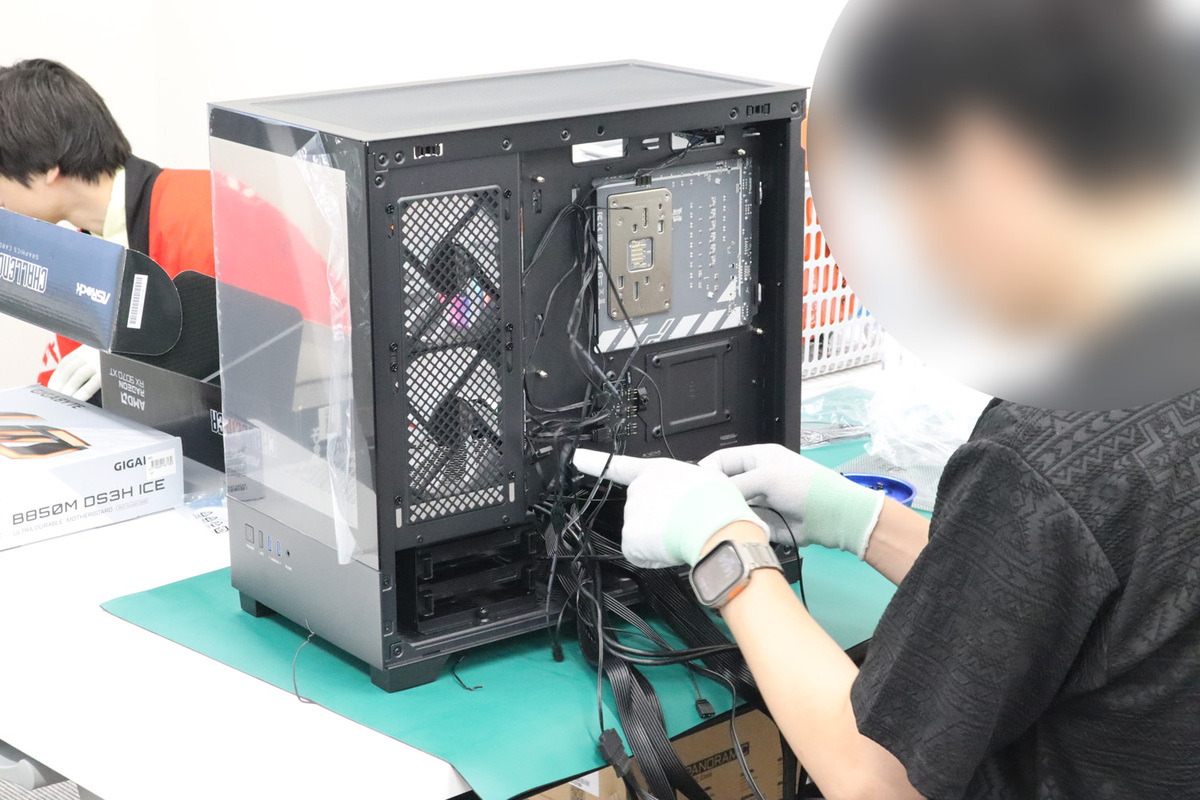 豊田店のパソコン組み立てイベント紹介記事