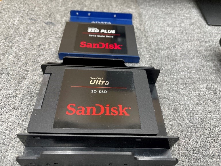 富士通 ESPRIMO Q558/V 美品 新品SSD換装済み1時間書き込み量
